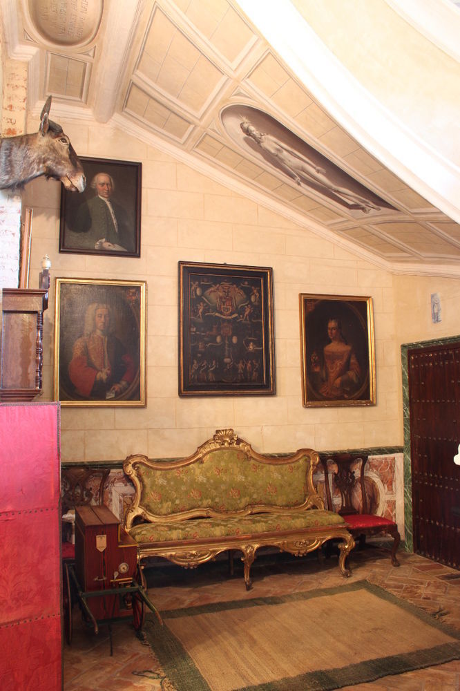 El Palacio De San Benito Cazalla de la Sierra