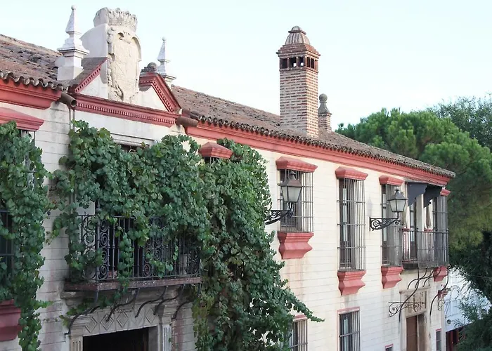 El Palacio De San Benito